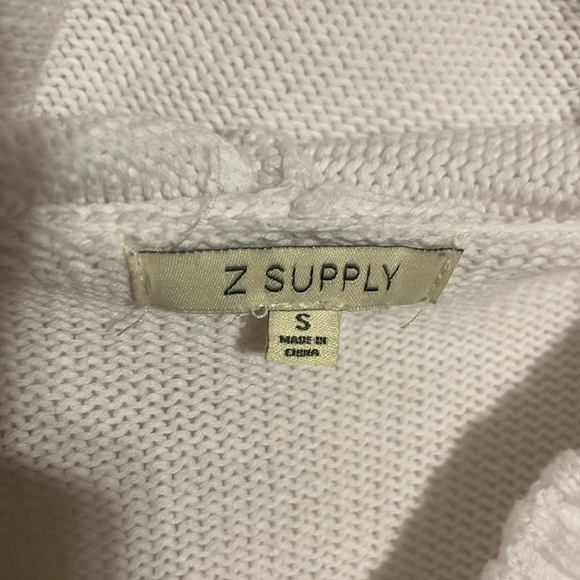 Z Supply White Hooded Long Sleeve Sweater, Size Small - Picture 6 of 7